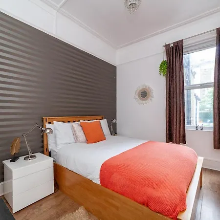The Orange Garden 2 Bed Serviced Apartment Near Notting Hill Portobello Market